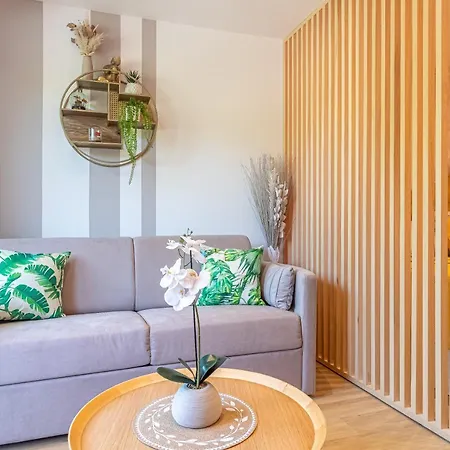 Le 182 Promenade Du Soleil Apartment Menton Exterior photo